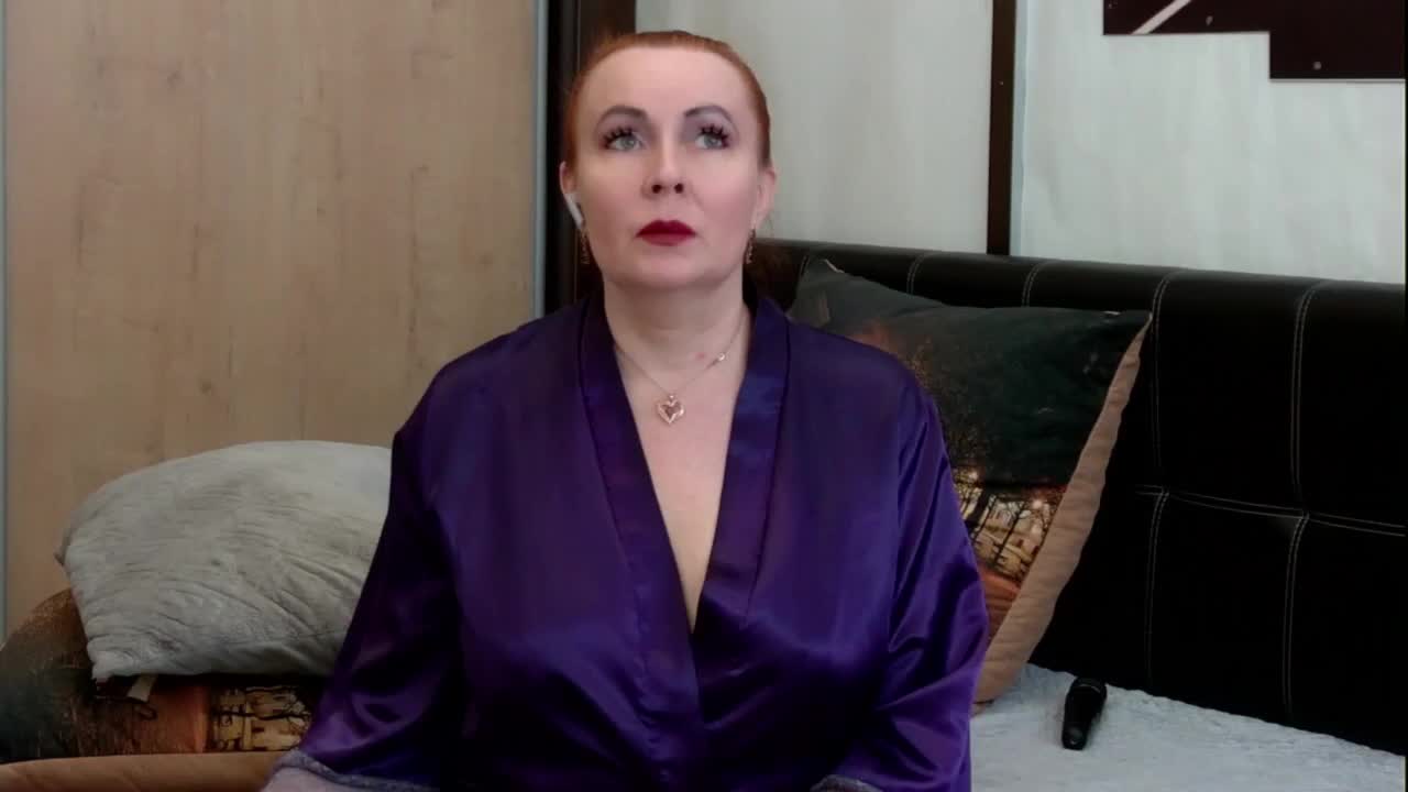 IrennaShine Adult Chat September 11, 2026