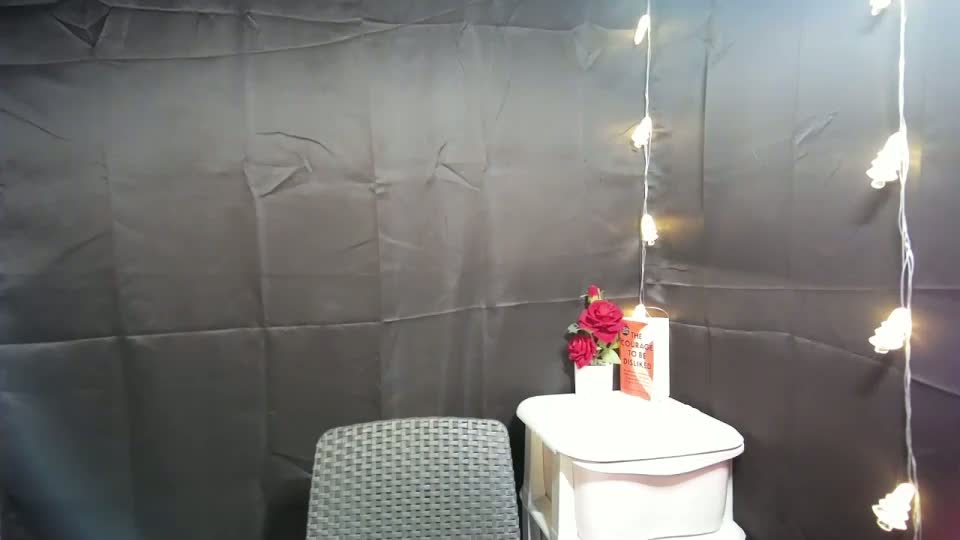 yourqueen_19 Adult Chat September 11, 2026