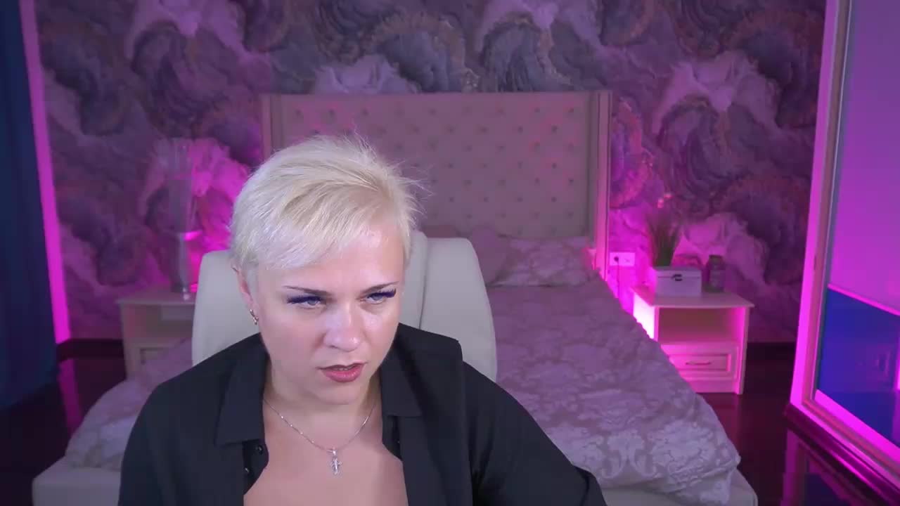 CrystalVibe Adult Chat September 11, 2026