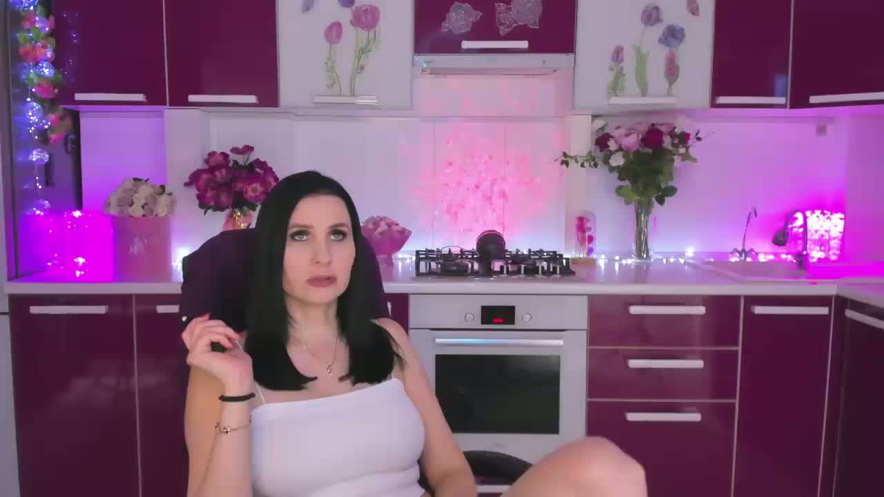 Olivija2020 Adult Chat September 12, 2026