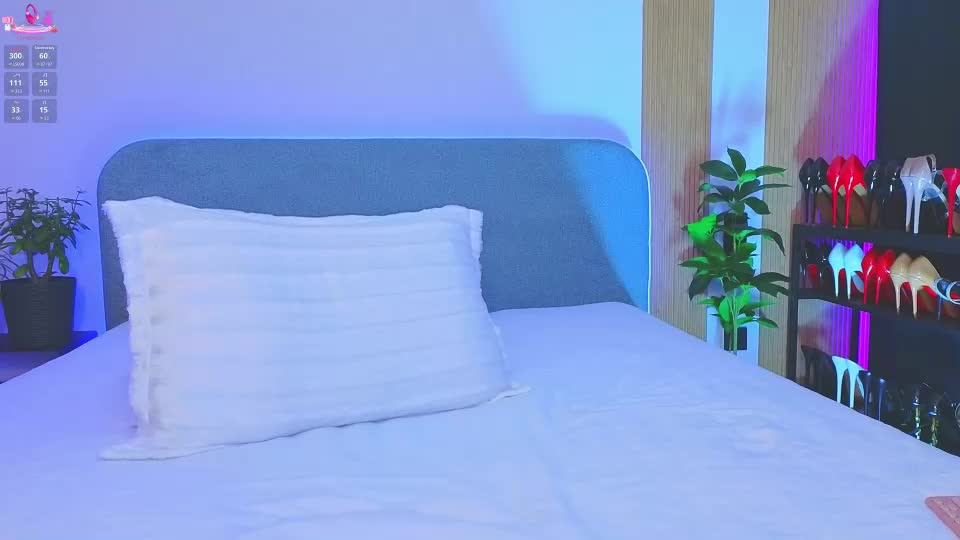 kira_sexxx Adult Chat September 12, 2026