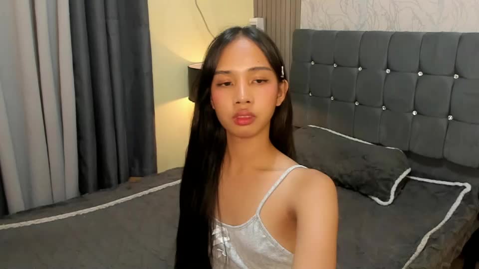 asian_prettypetite Adult Chat September 12, 2026