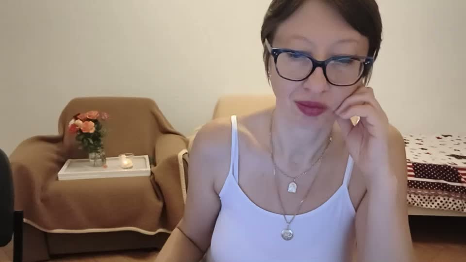 bellarose_2020 Adult Chat September 12, 2026