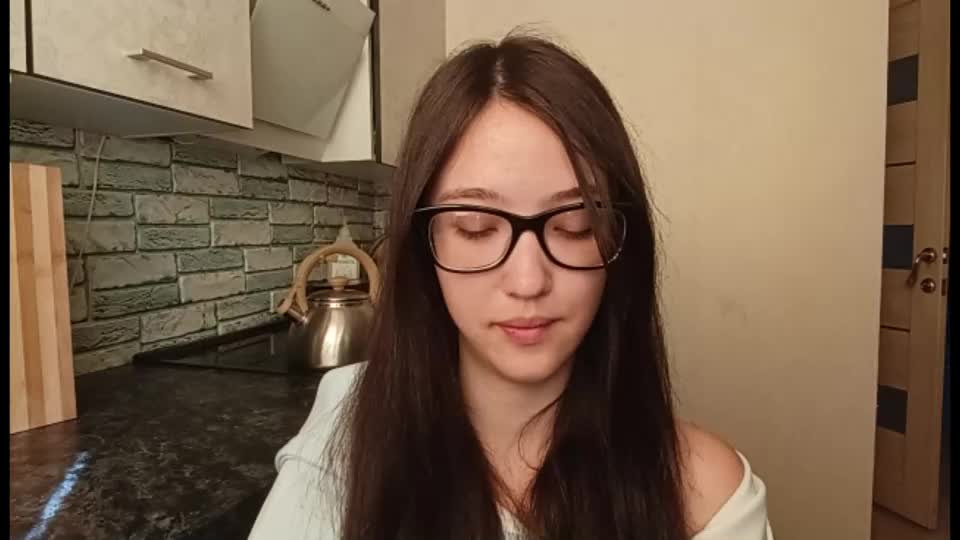 elouisevallian Adult Chat September 12, 2026