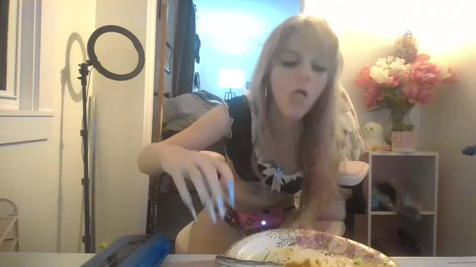 lilvioletxxx Adult Chat September 12, 2026