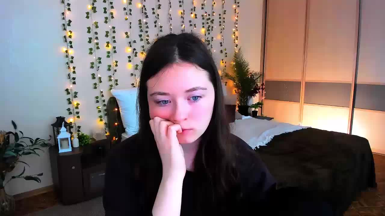 AlluringLookk Adult Chat September 12, 2026