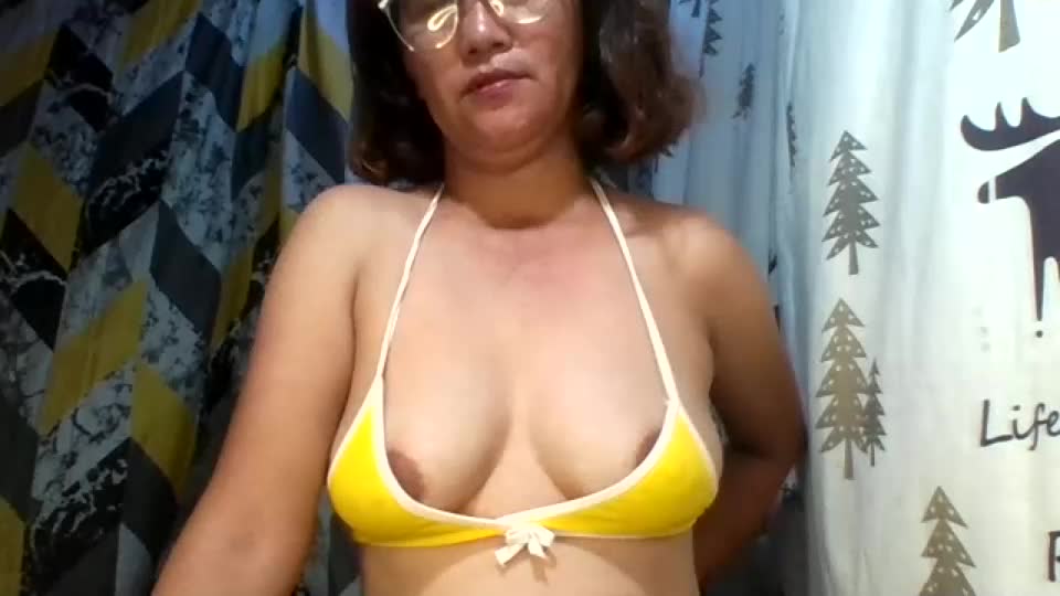yourshygirl82 Adult Chat September 12, 2026