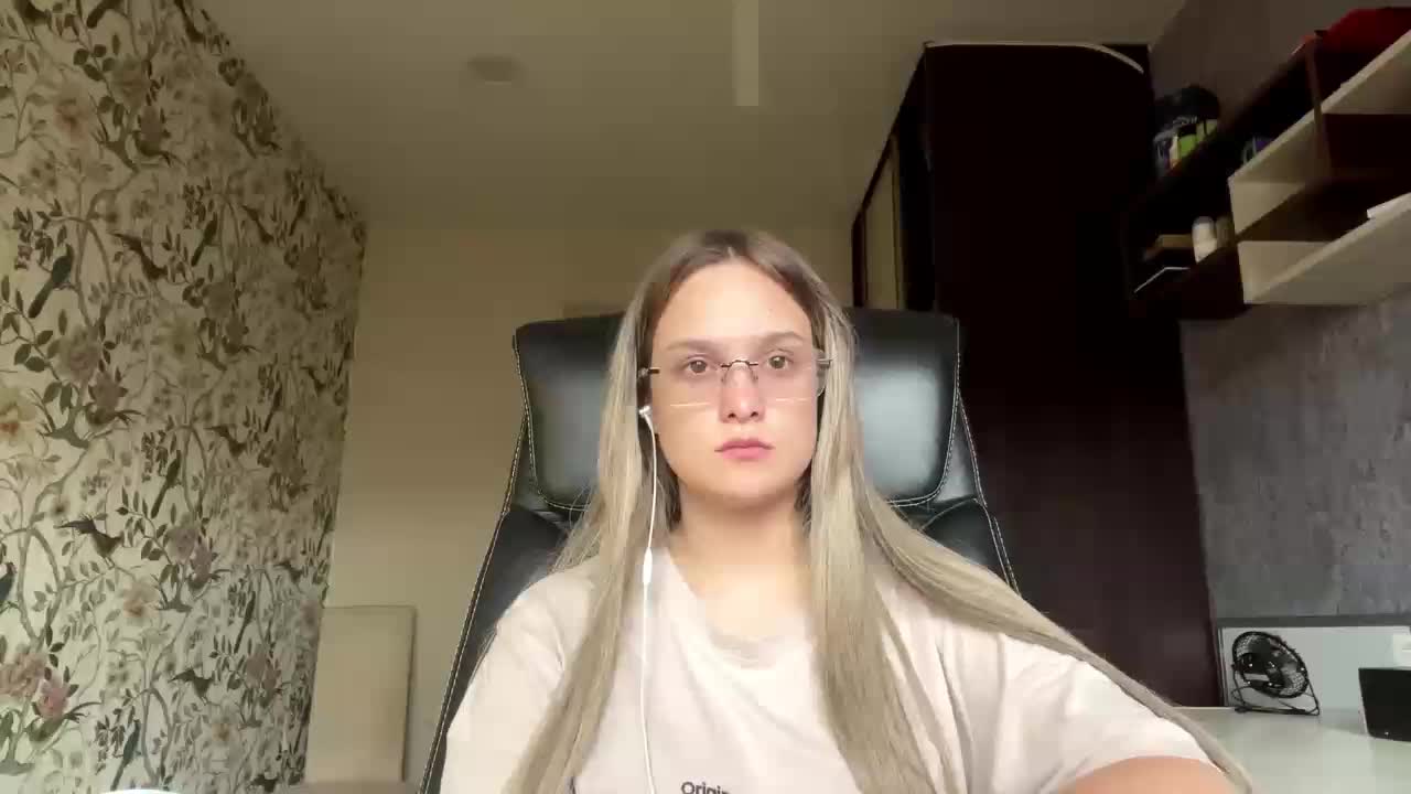 AnnaHoupt Adult Chat September 12, 2026