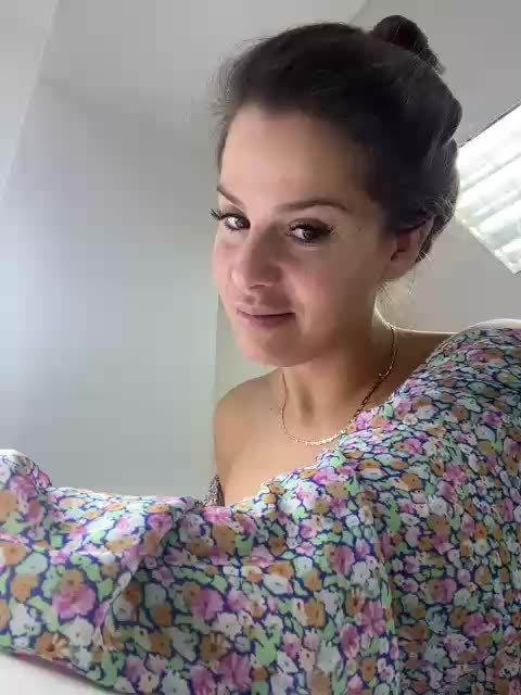 Hotkate77 Adult Chat September 12, 2026