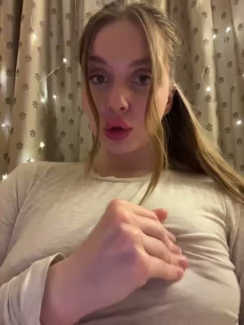 Dashahot8989 Adult Chat September 13, 2026