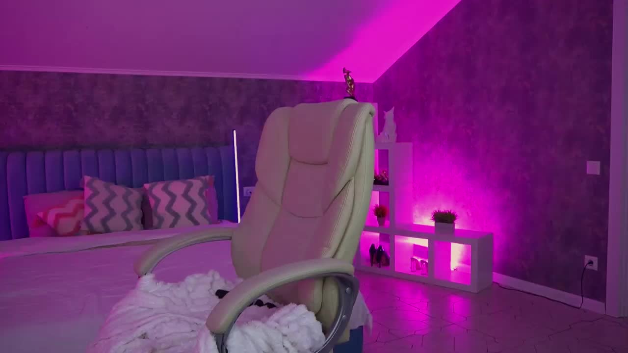 DaenerysDaen Adult Chat September 13, 2026