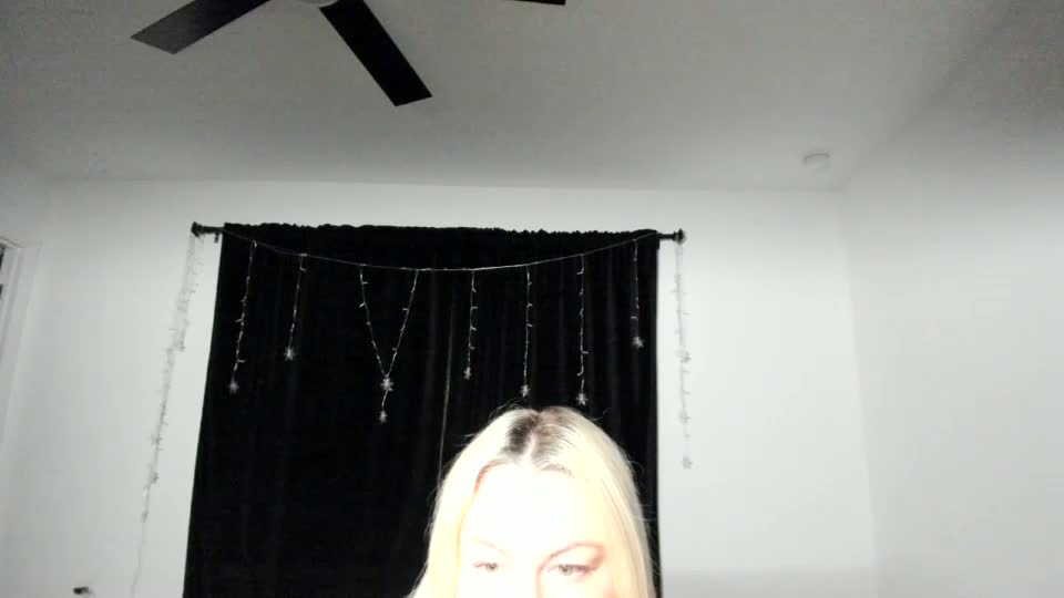 badgirlhalexxx Adult Chat September 14, 2026