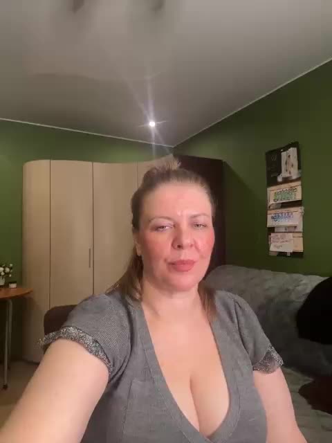 Veronika_Gold Adult Chat September 13, 2026