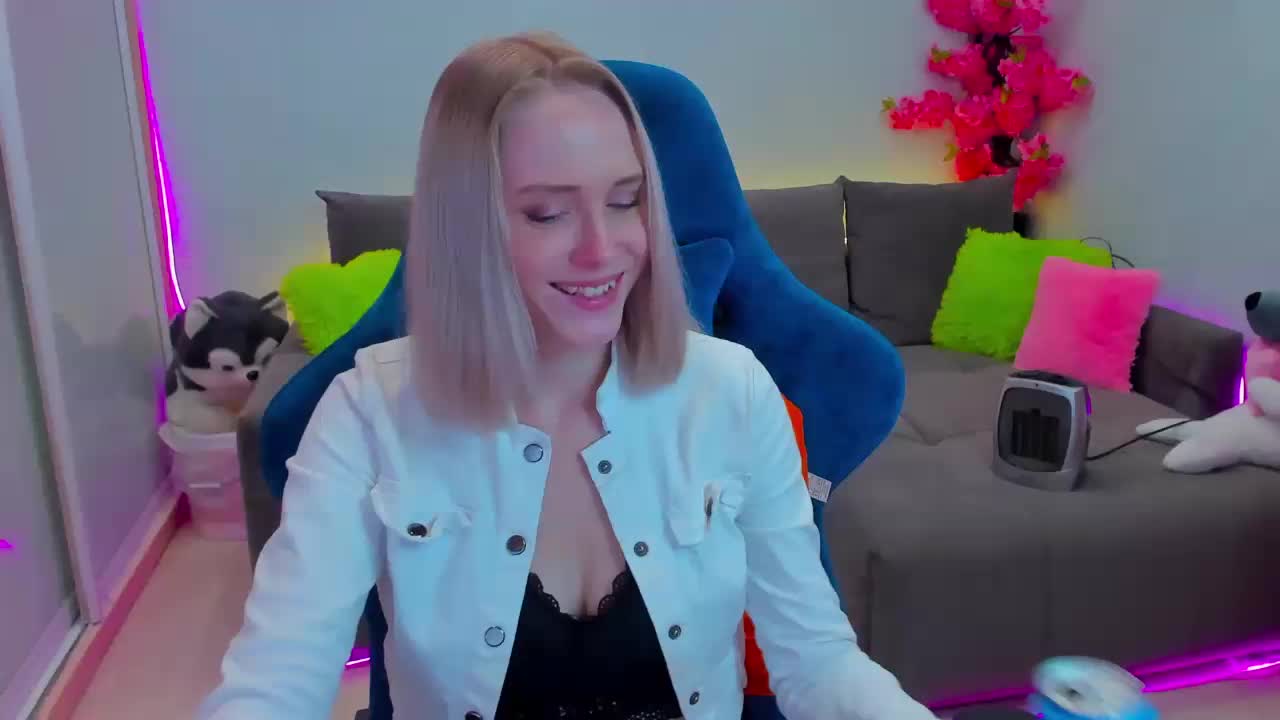 GinaGinaLove Adult Chat September 13, 2026