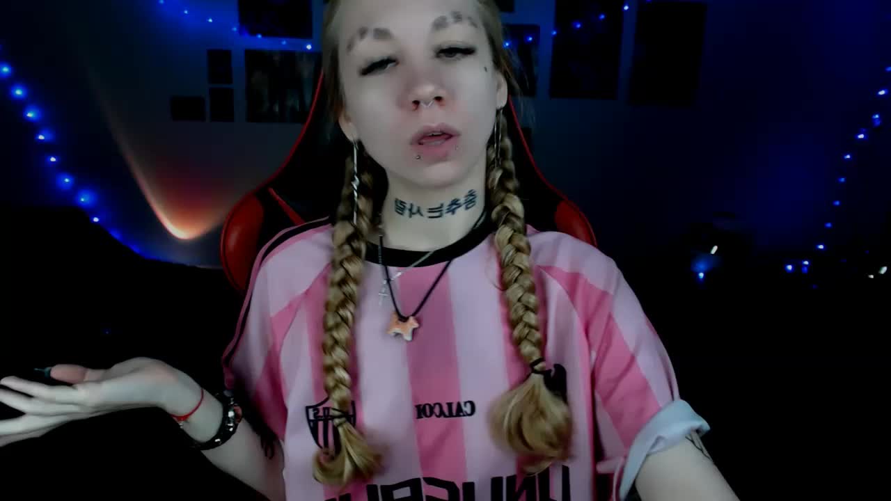 Nica-Kawaii Adult Chat September 13, 2026