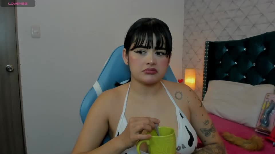 valery_jame Adult Chat September 13, 2026