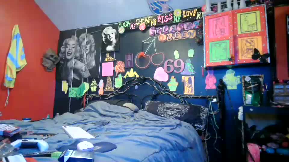 splashh_queen420 Adult Chat September 13, 2026