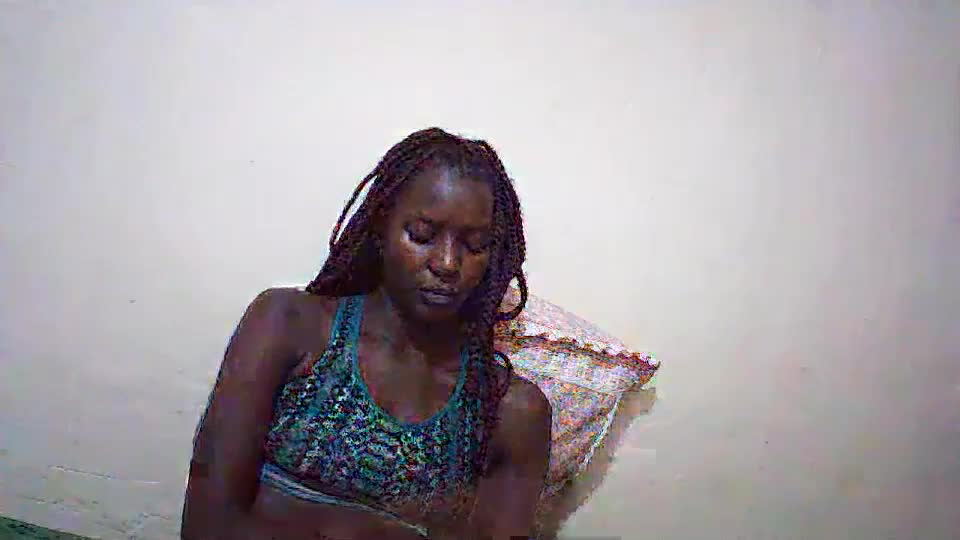 queen_0012 Adult Chat September 14, 2026