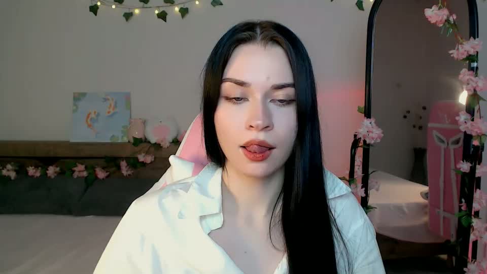 tina_charm Adult Chat September 14, 2026