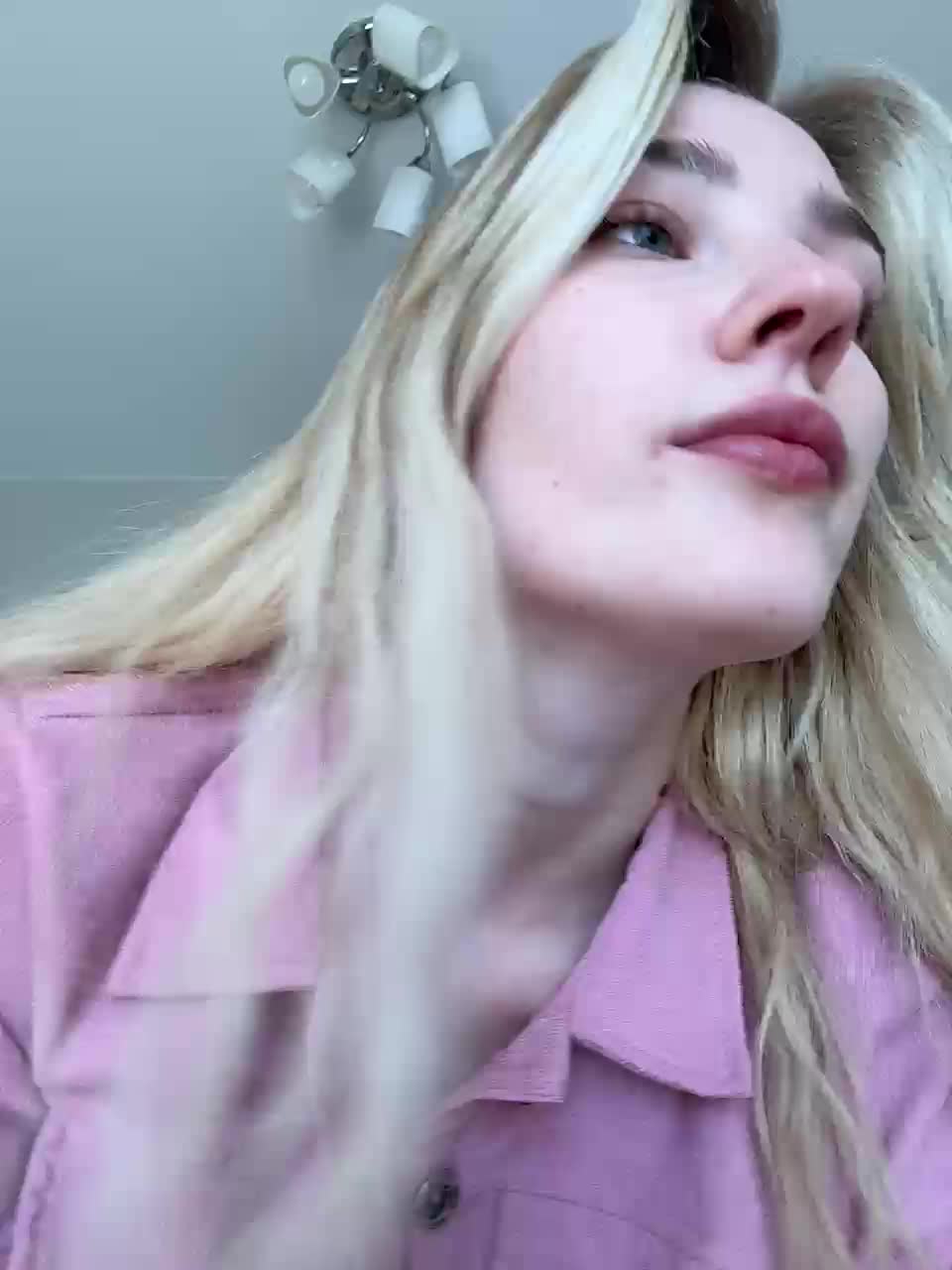 AlinnaAnnila Adult Chat September 14, 2026
