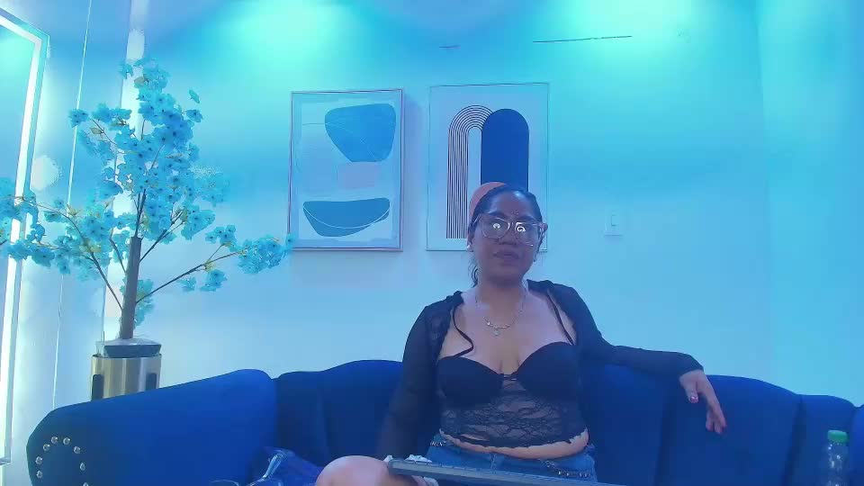 silvana_lane Adult Chat September 14, 2026
