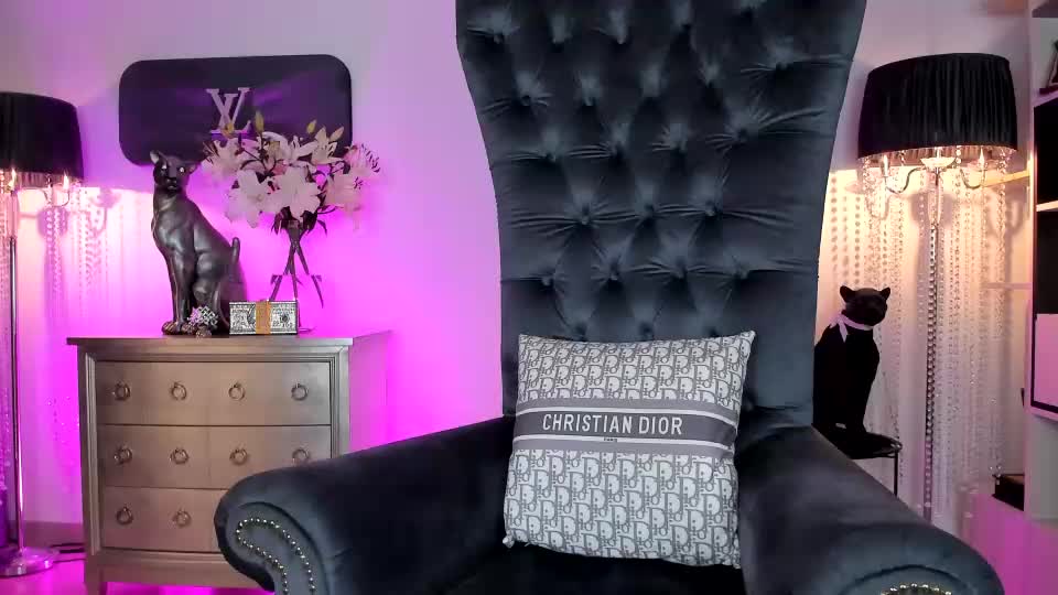 mistresskennya Adult Chat September 14, 2026