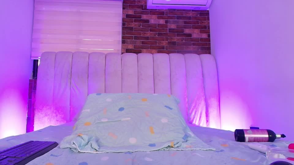 sofi_divine Adult Chat September 14, 2026