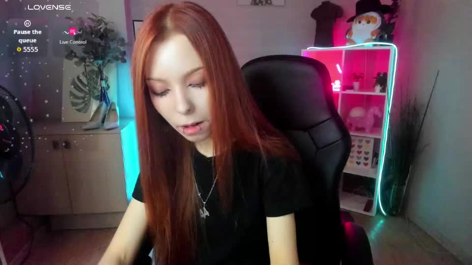 star_tarra Adult Chat September 15, 2026