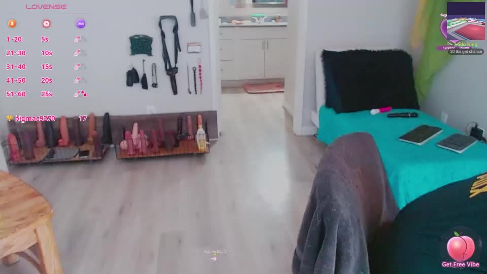 queen_anita Adult Chat September 14, 2026