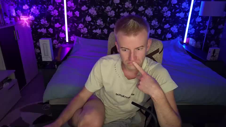 blond_boy69 Adult Chat September 14, 2026