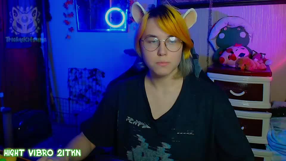 trickykitsune Adult Chat September 14, 2026