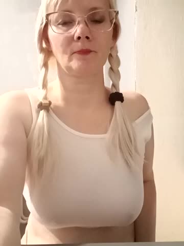 Sweetie454 Adult Chat September 14, 2026