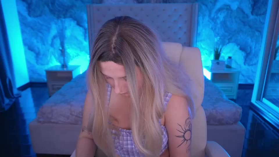 vikviklove Adult Chat September 14, 2026