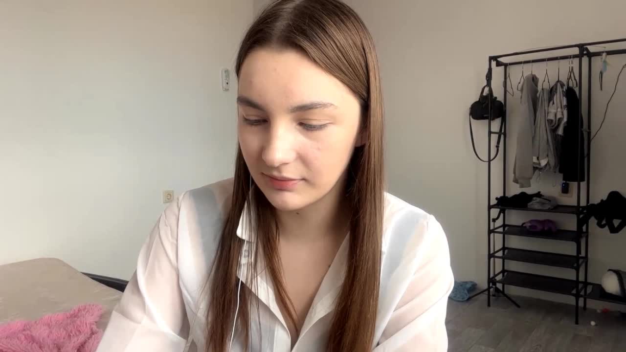 EveliaShimaoka Adult Chat September 14, 2026