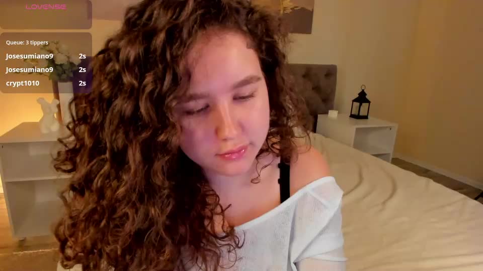 ariella_sol Adult Chat September 15, 2026
