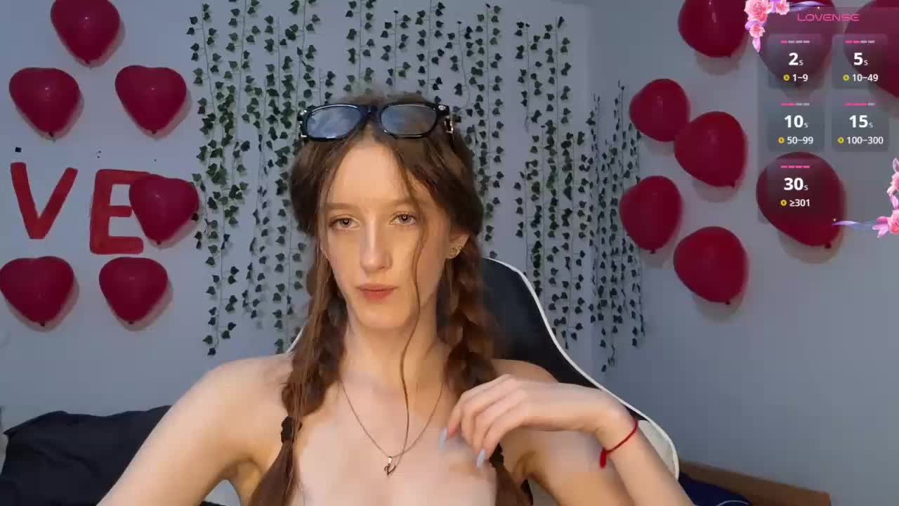 VikkiShon Adult Chat September 15, 2026