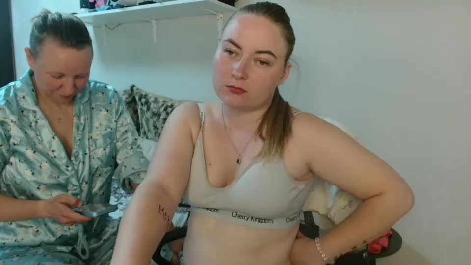 elena_maeer Adult Chat September 14, 2026