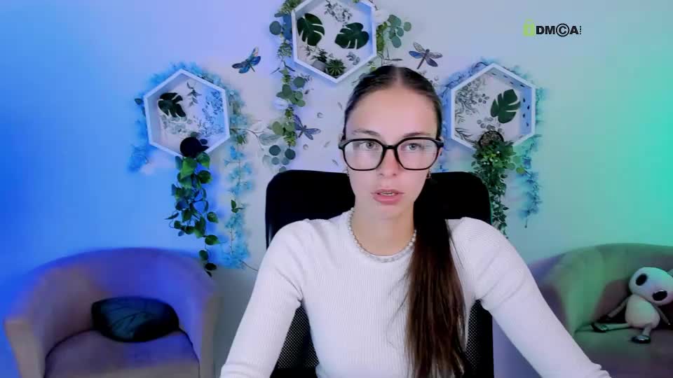 lia_dream_ Adult Chat September 15, 2026