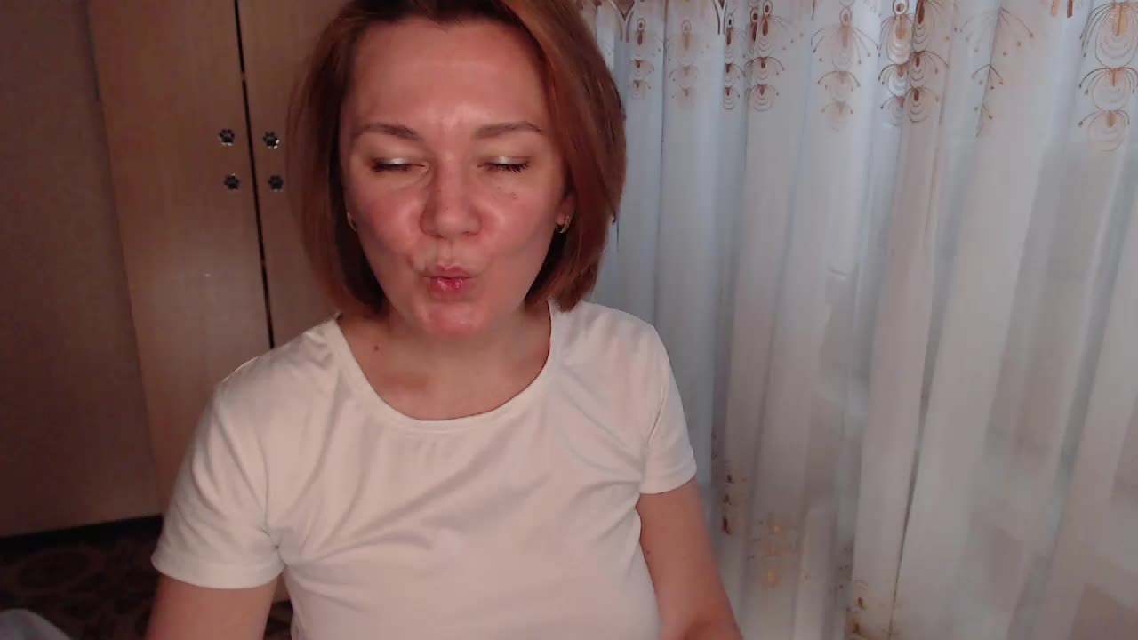 Julia99 Adult Chat September 14, 2026