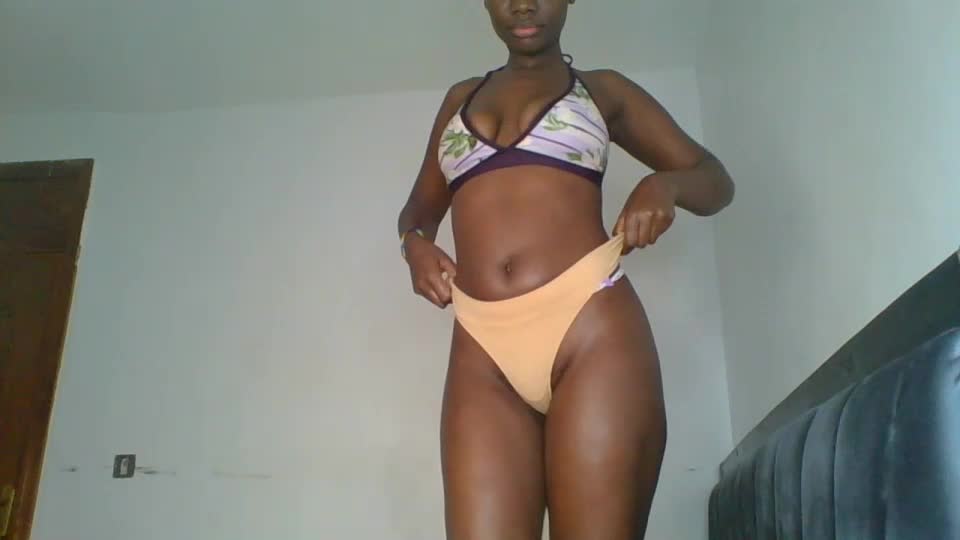 peach_ebonny Adult Chat September 15, 2026