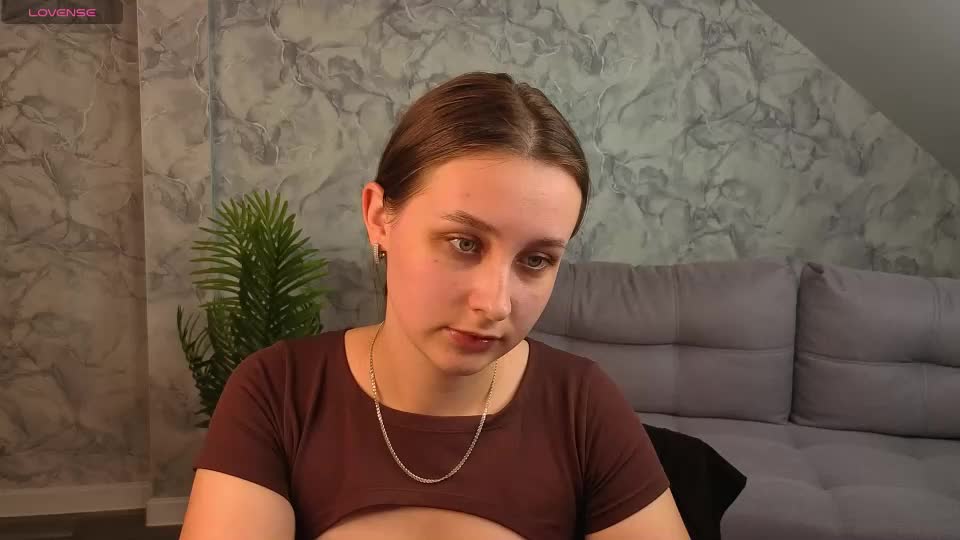 ellis_brownn Adult Chat September 15, 2026