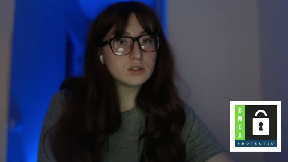 blue_eyessssss Adult Chat September 15, 2026