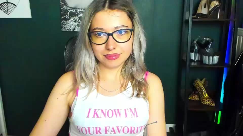 heidi_pleasure Adult Chat September 15, 2026