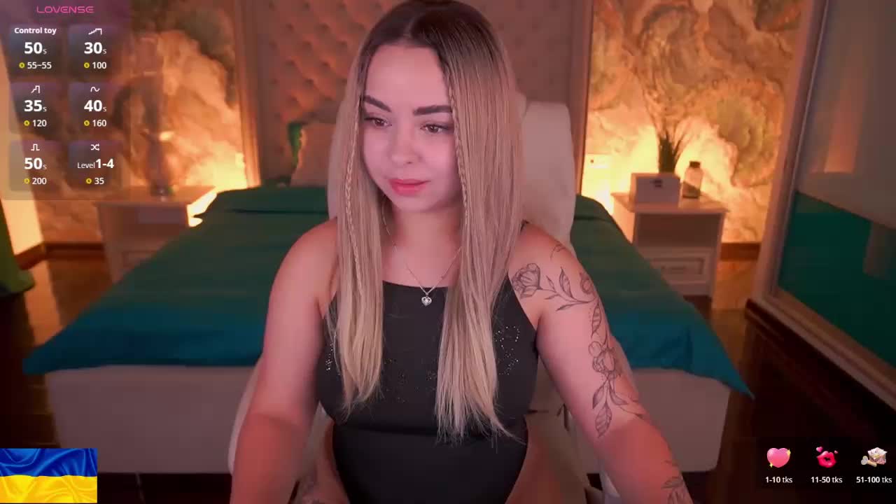 SusieWood Adult Chat September 15, 2026