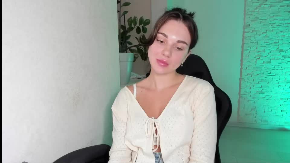 michelliibeautiful Adult Chat September 15, 2026