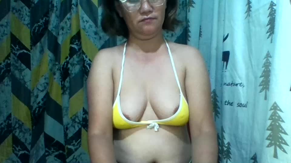 yourshygirl82 Adult Chat September 15, 2026