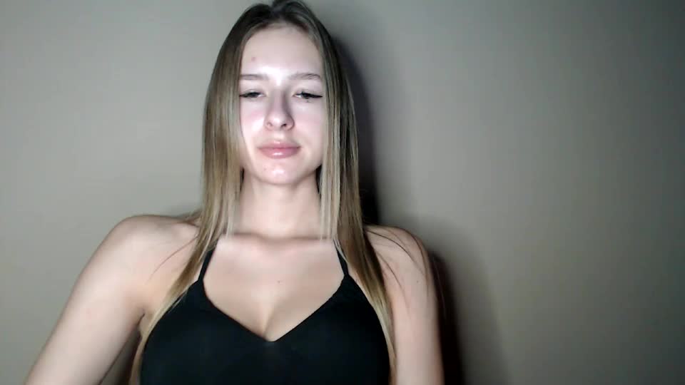 tiarasmile Adult Chat September 15, 2026