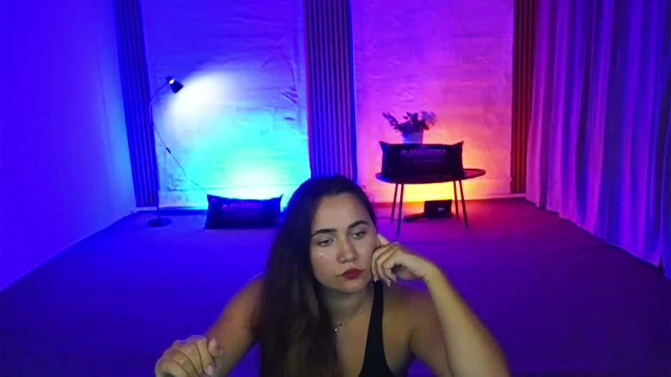 viola_054 Adult Chat September 15, 2026