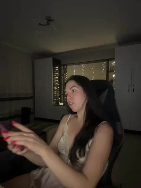 Vika19981 Adult Chat September 15, 2026