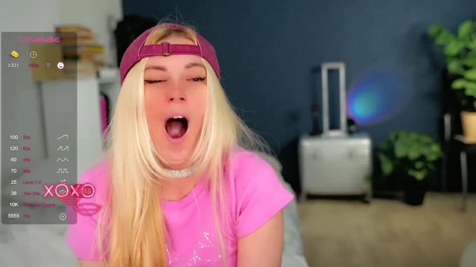 super_peach_stream Adult Chat September 16, 2026